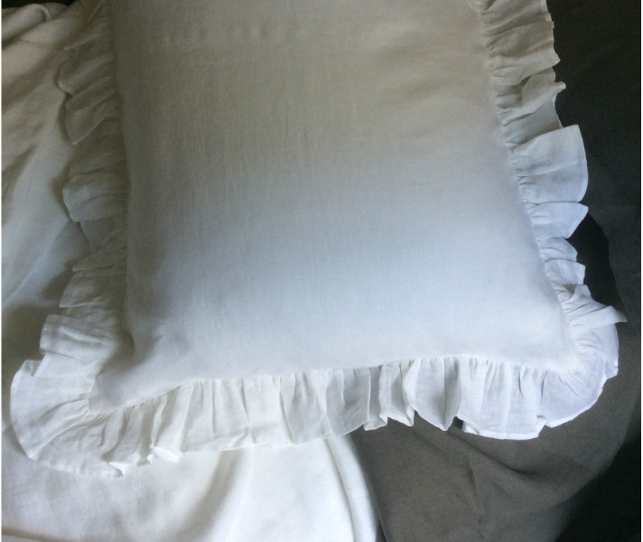 white ruffle bedding